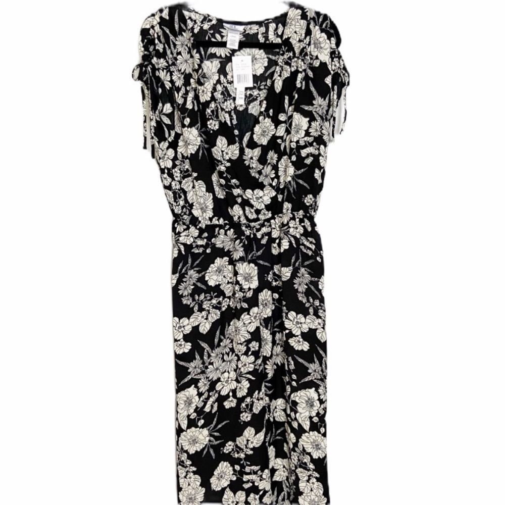 NWT Joe B Black & Cream Floral Jumpsuit